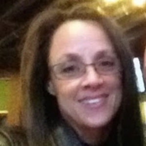 Meet your Posher, Joeli